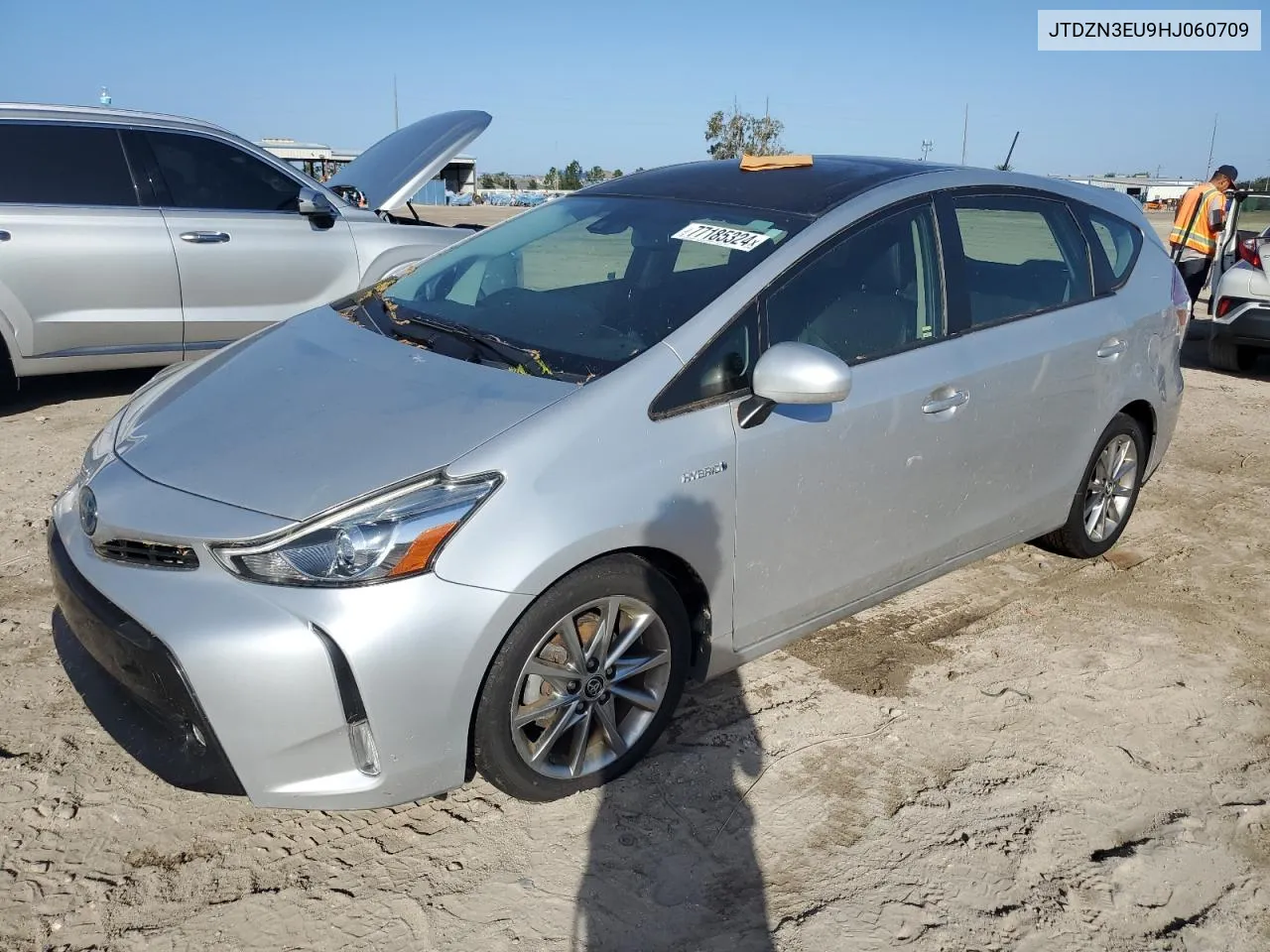 2017 Toyota Prius V VIN: JTDZN3EU9HJ060709 Lot: 77185324