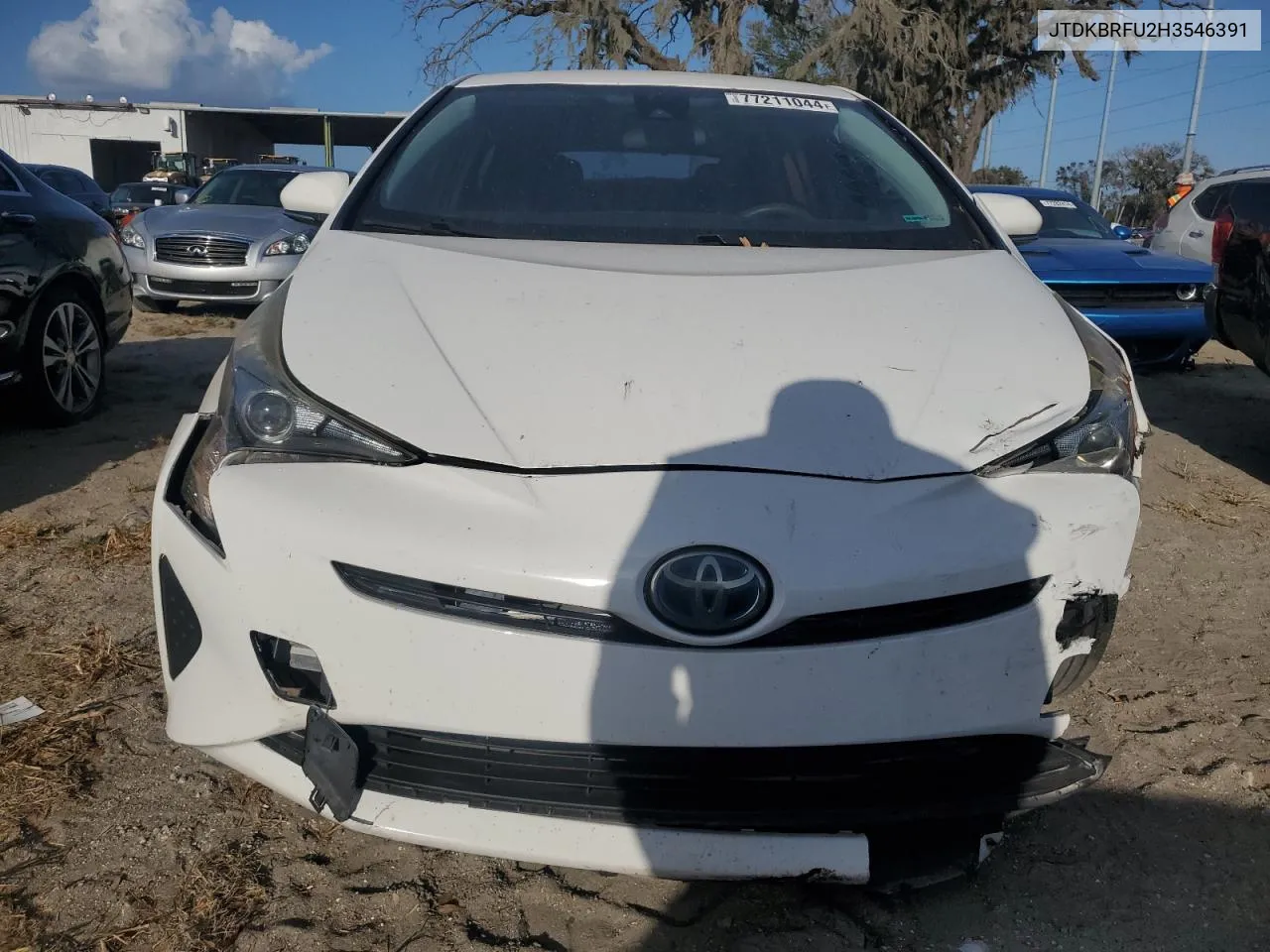 JTDKBRFU2H3546391 2017 Toyota Prius