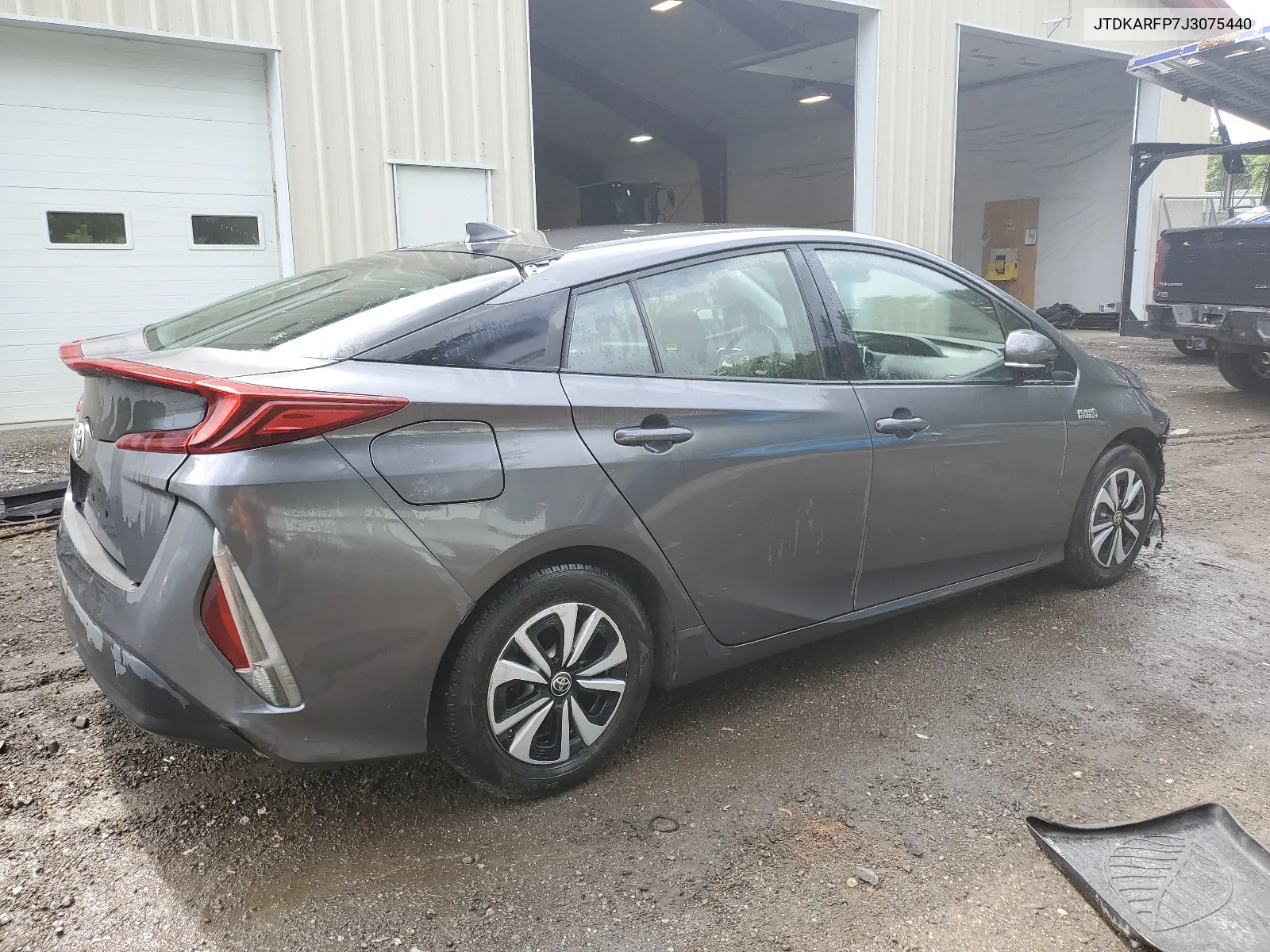 2018 Toyota Prius Prime VIN: JTDKARFP7J3075440 Lot: 64997724