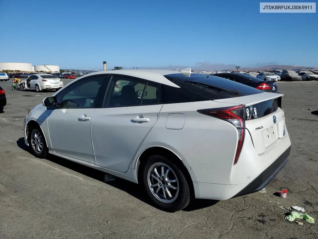 2018 Toyota Prius VIN: JTDKBRFUXJ3065911 Lot: 66989504