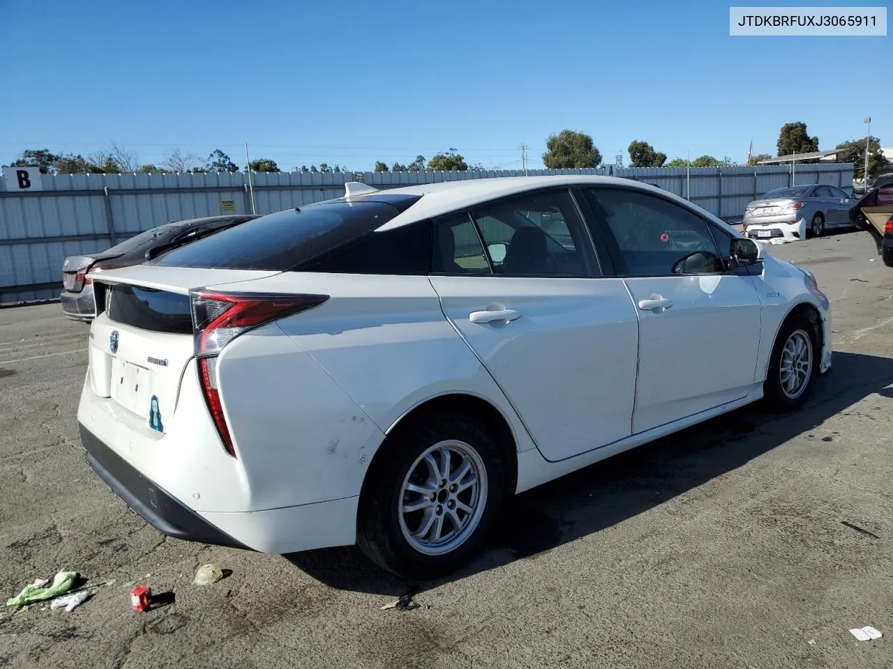 2018 Toyota Prius VIN: JTDKBRFUXJ3065911 Lot: 66989504