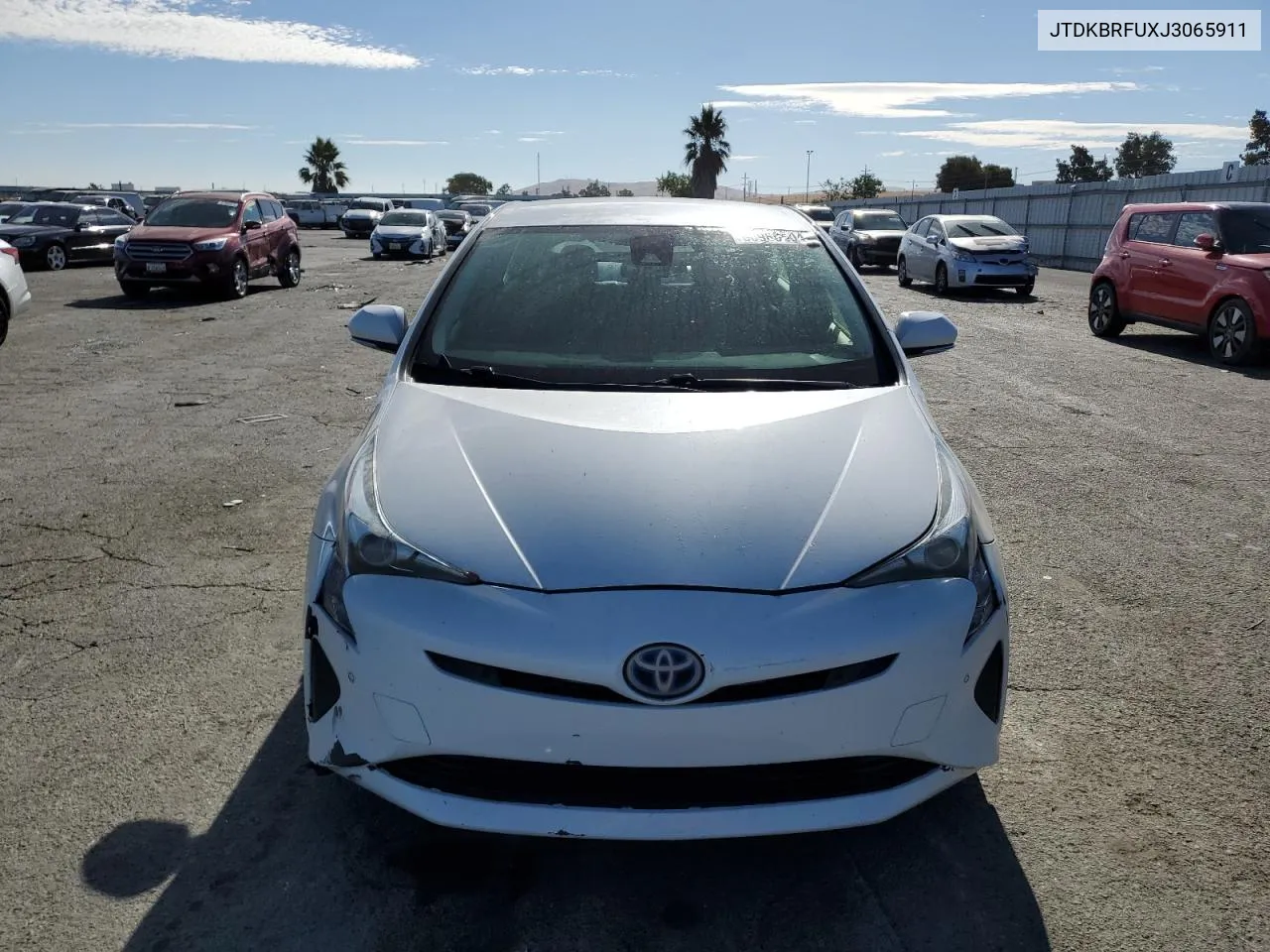 2018 Toyota Prius VIN: JTDKBRFUXJ3065911 Lot: 66989504