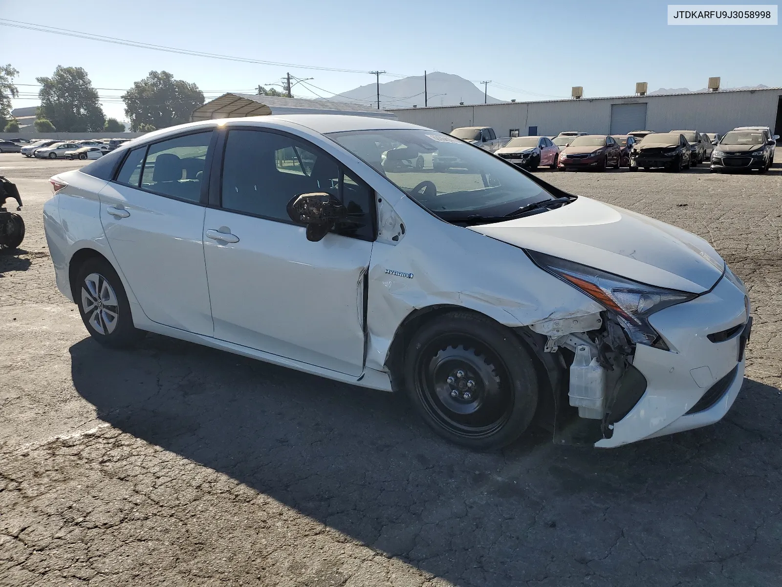 2018 Toyota Prius VIN: JTDKARFU9J3058998 Lot: 68064644