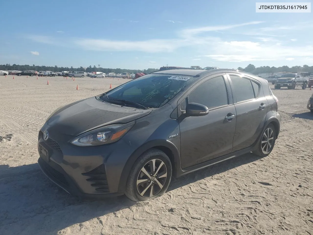 JTDKDTB35J1617945 2018 Toyota Prius C