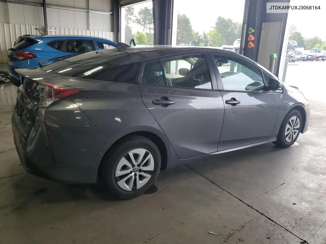 2018 Toyota Prius VIN: JTDKARFUXJ3068164 Lot: 69085724