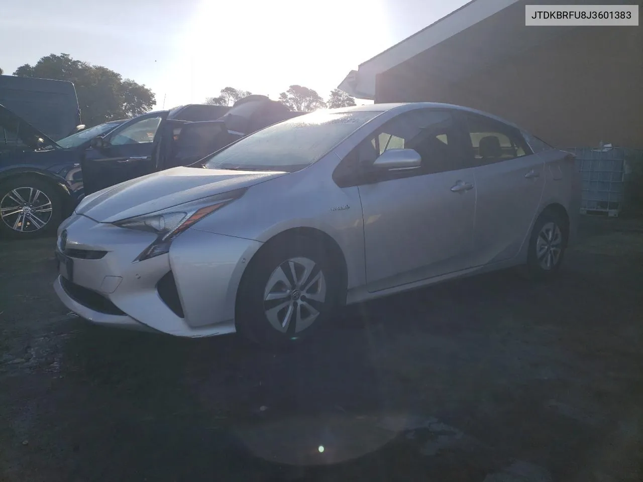 2018 Toyota Prius VIN: JTDKBRFU8J3601383 Lot: 69093974