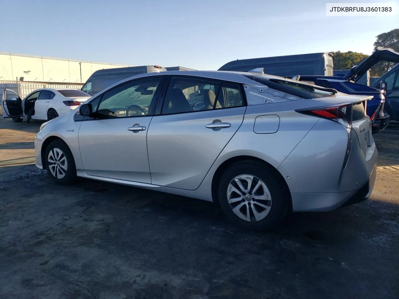 2018 Toyota Prius VIN: JTDKBRFU8J3601383 Lot: 69093974