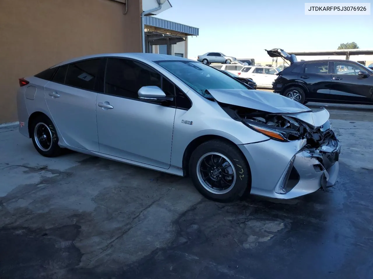 JTDKARFP5J3076926 2018 Toyota Prius Prime