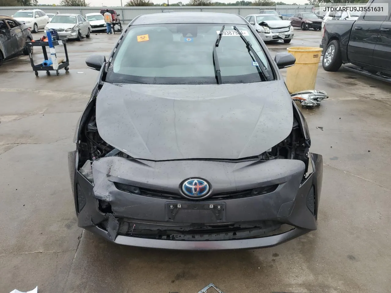 2018 Toyota Prius VIN: JTDKARFU9J3551631 Lot: 69387934