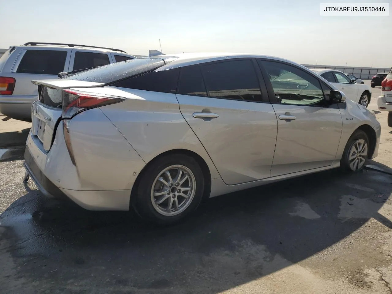 2018 Toyota Prius Three VIN: JTDKARFU9J3550446 Lot: 69712934