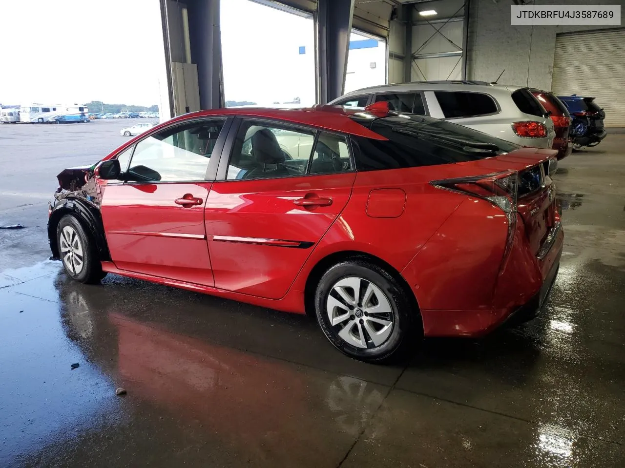 2018 Toyota Prius VIN: JTDKBRFU4J3587689 Lot: 69824434