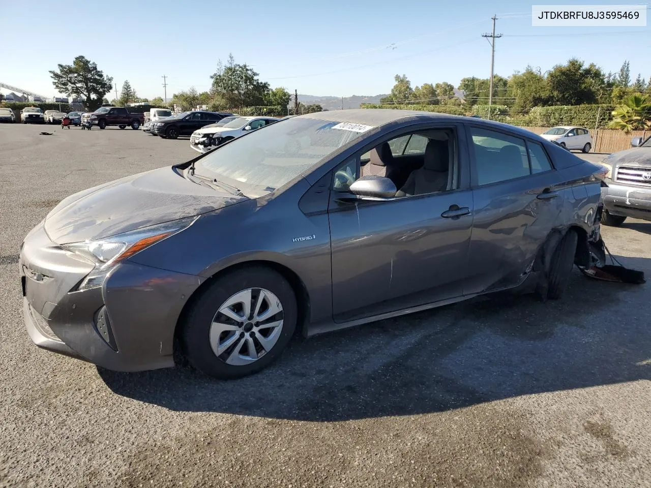 JTDKBRFU8J3595469 2018 Toyota Prius