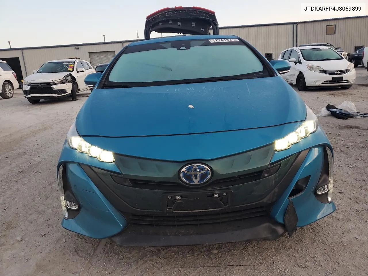 2018 Toyota Prius Prime VIN: JTDKARFP4J3069899 Lot: 72247424