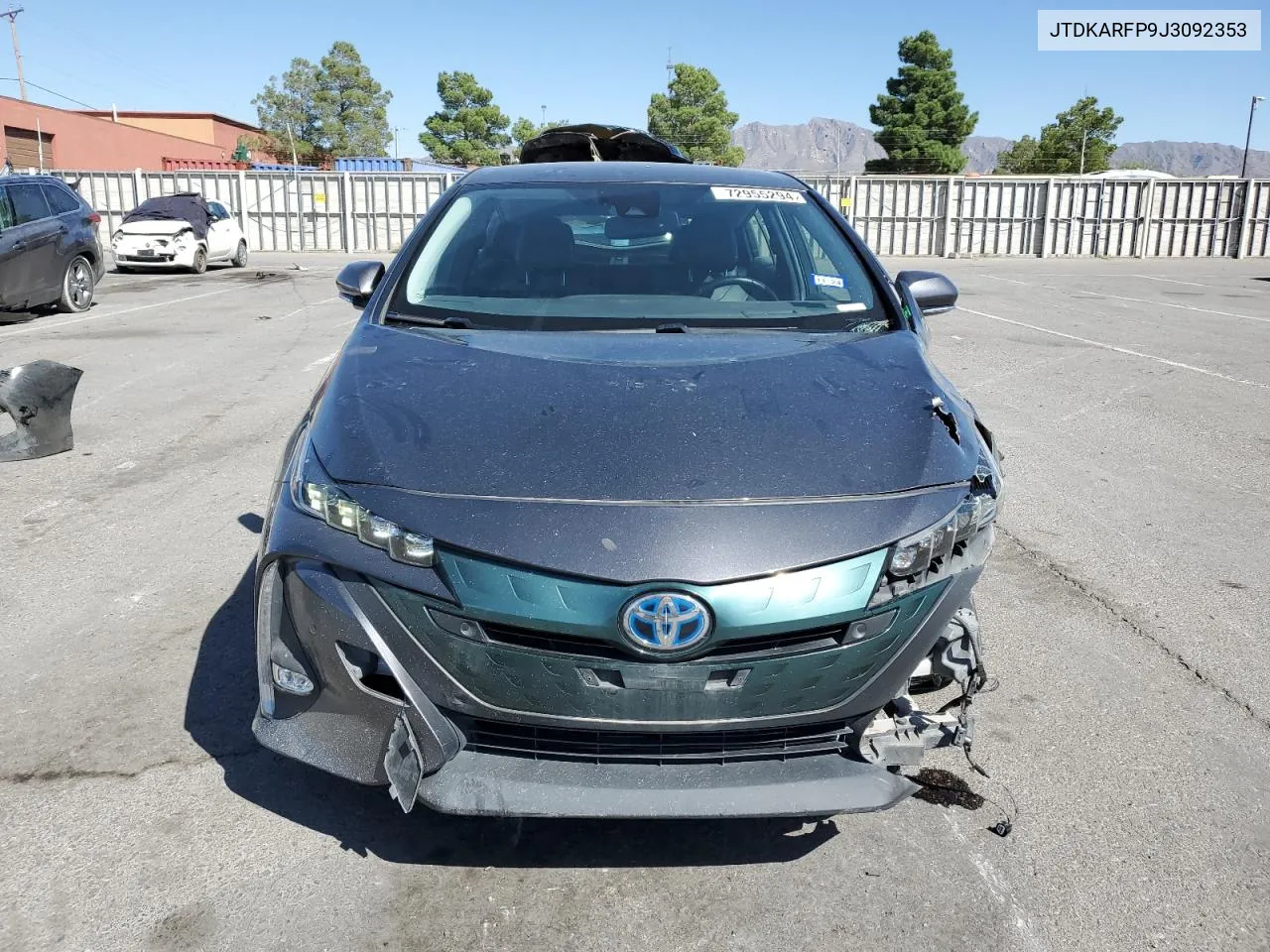 2018 Toyota Prius Prime VIN: JTDKARFP9J3092353 Lot: 72955294