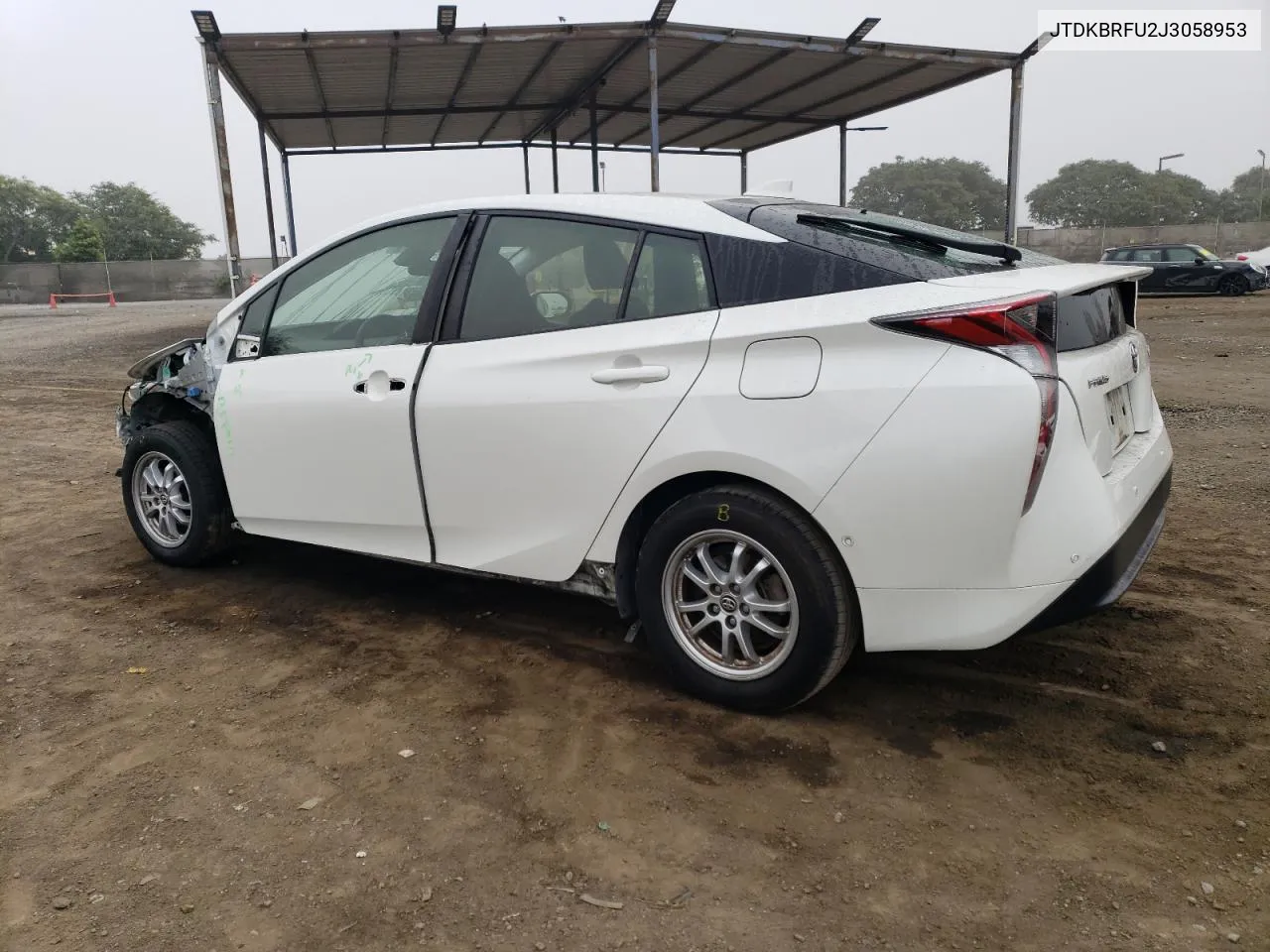 JTDKBRFU2J3058953 2018 Toyota Prius