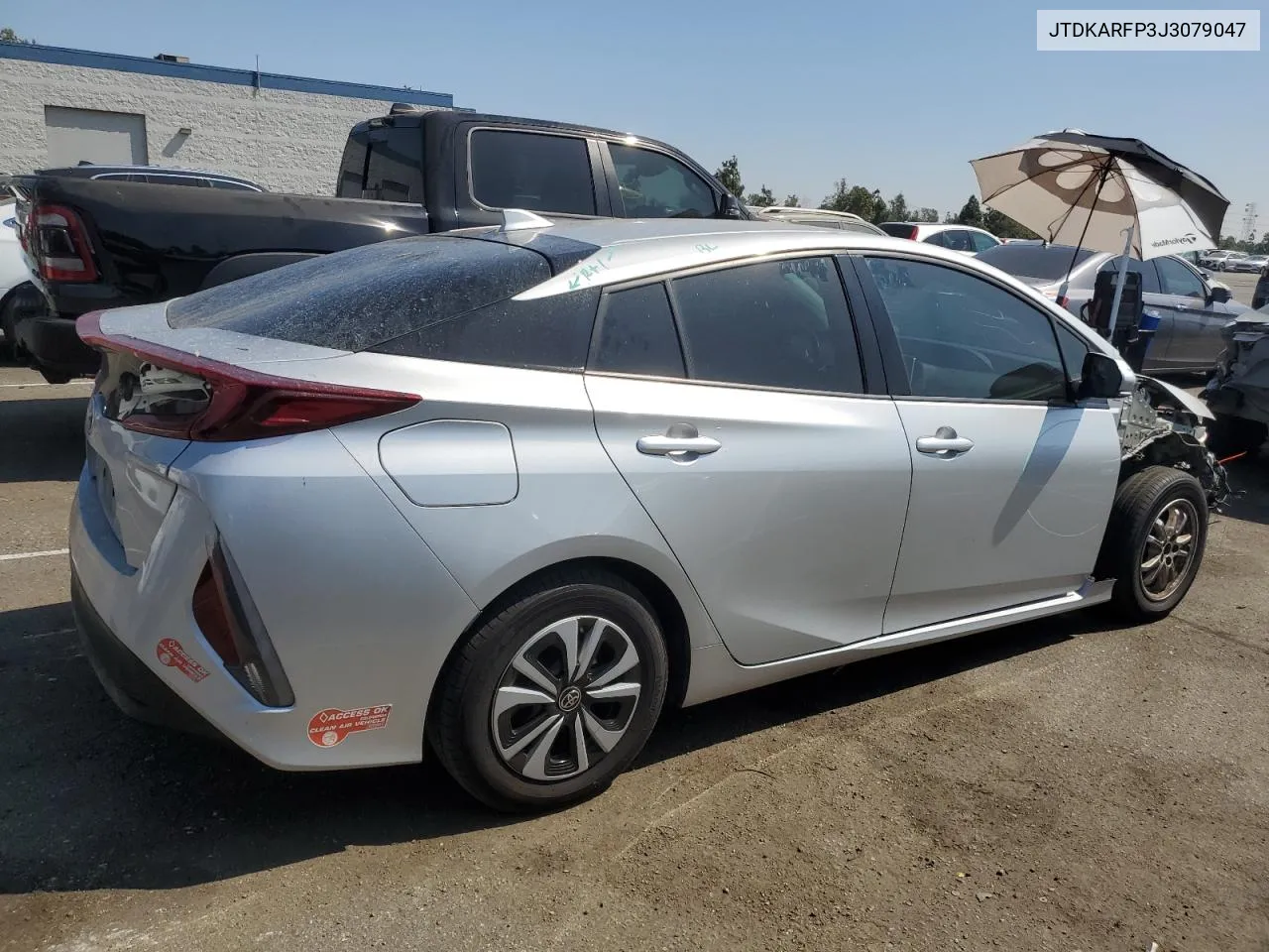 2018 Toyota Prius Prime VIN: JTDKARFP3J3079047 Lot: 73578434