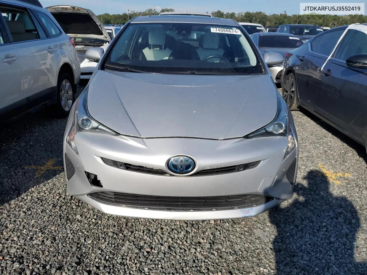 2018 Toyota Prius VIN: JTDKARFU5J3552419 Lot: 74088674