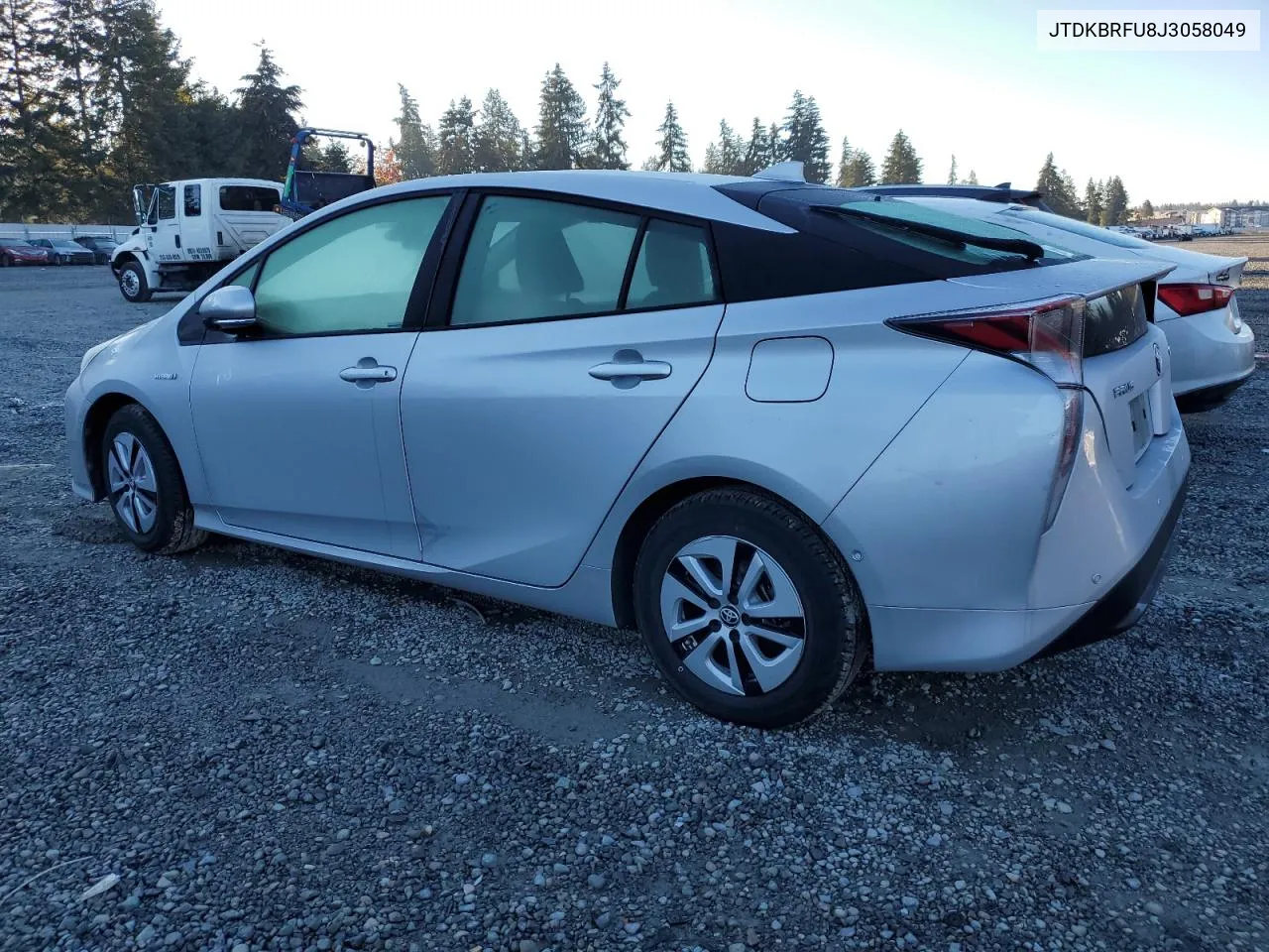 2018 Toyota Prius VIN: JTDKBRFU8J3058049 Lot: 74995674