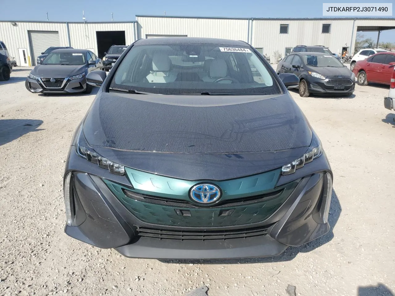 2018 Toyota Prius Prime VIN: JTDKARFP2J3071490 Lot: 75636484