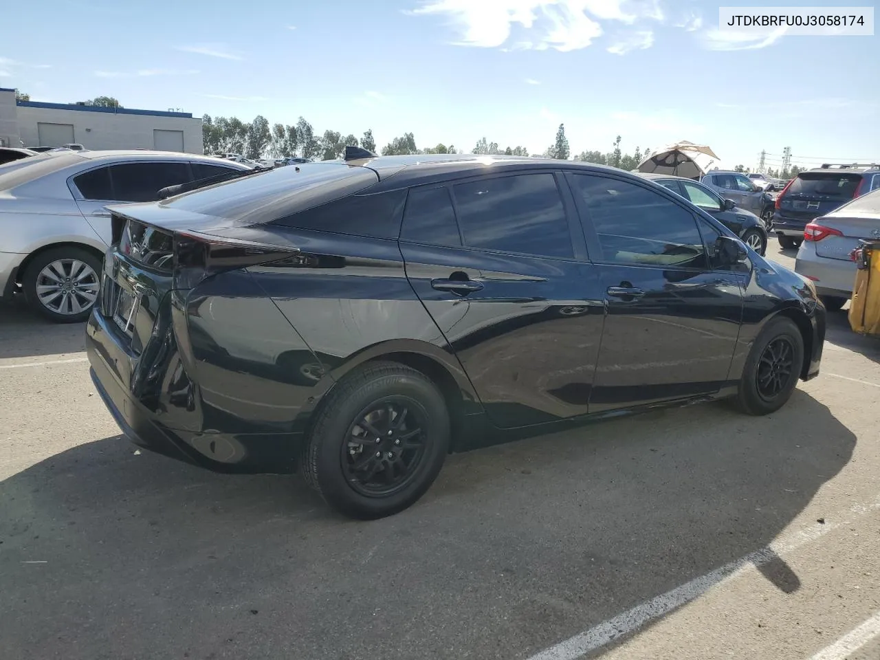 2018 Toyota Prius VIN: JTDKBRFU0J3058174 Lot: 75891704