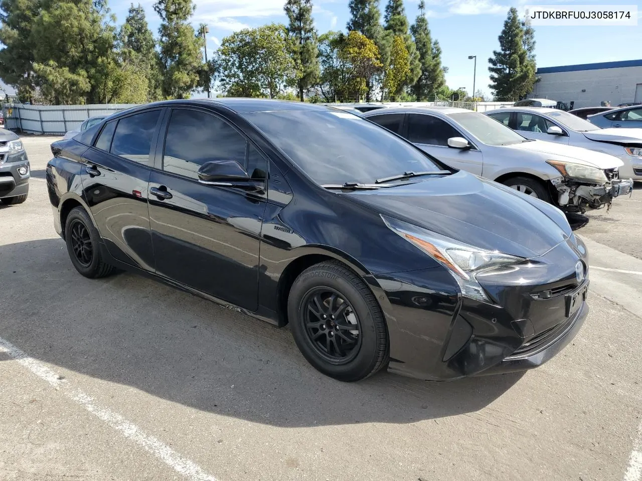 2018 Toyota Prius VIN: JTDKBRFU0J3058174 Lot: 75891704