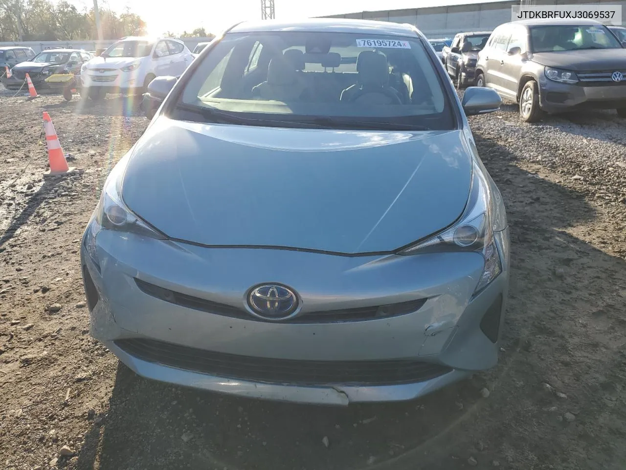 2018 Toyota Prius VIN: JTDKBRFUXJ3069537 Lot: 76195724