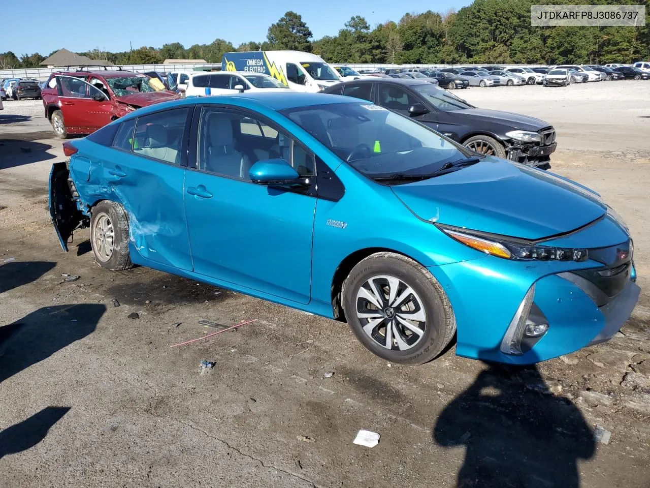 2018 Toyota Prius Prime VIN: JTDKARFP8J3086737 Lot: 76456124