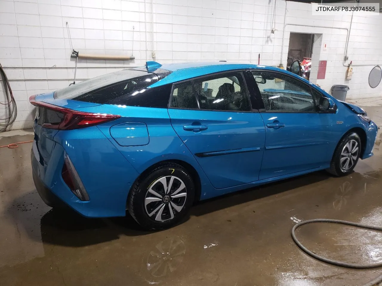 2018 Toyota Prius Prime VIN: JTDKARFP8J3074555 Lot: 76763014