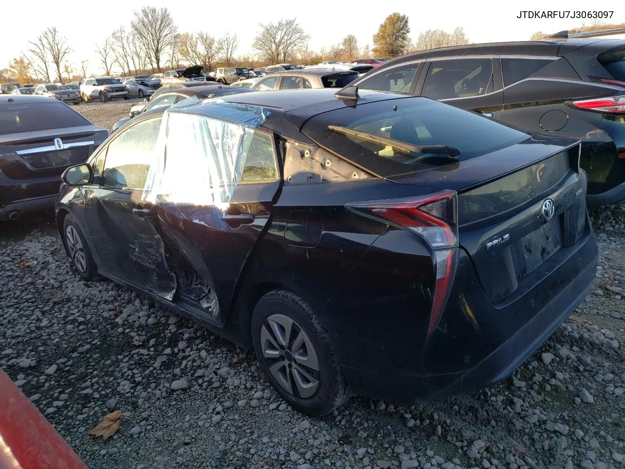 2018 Toyota Prius VIN: JTDKARFU7J3063097 Lot: 79417314