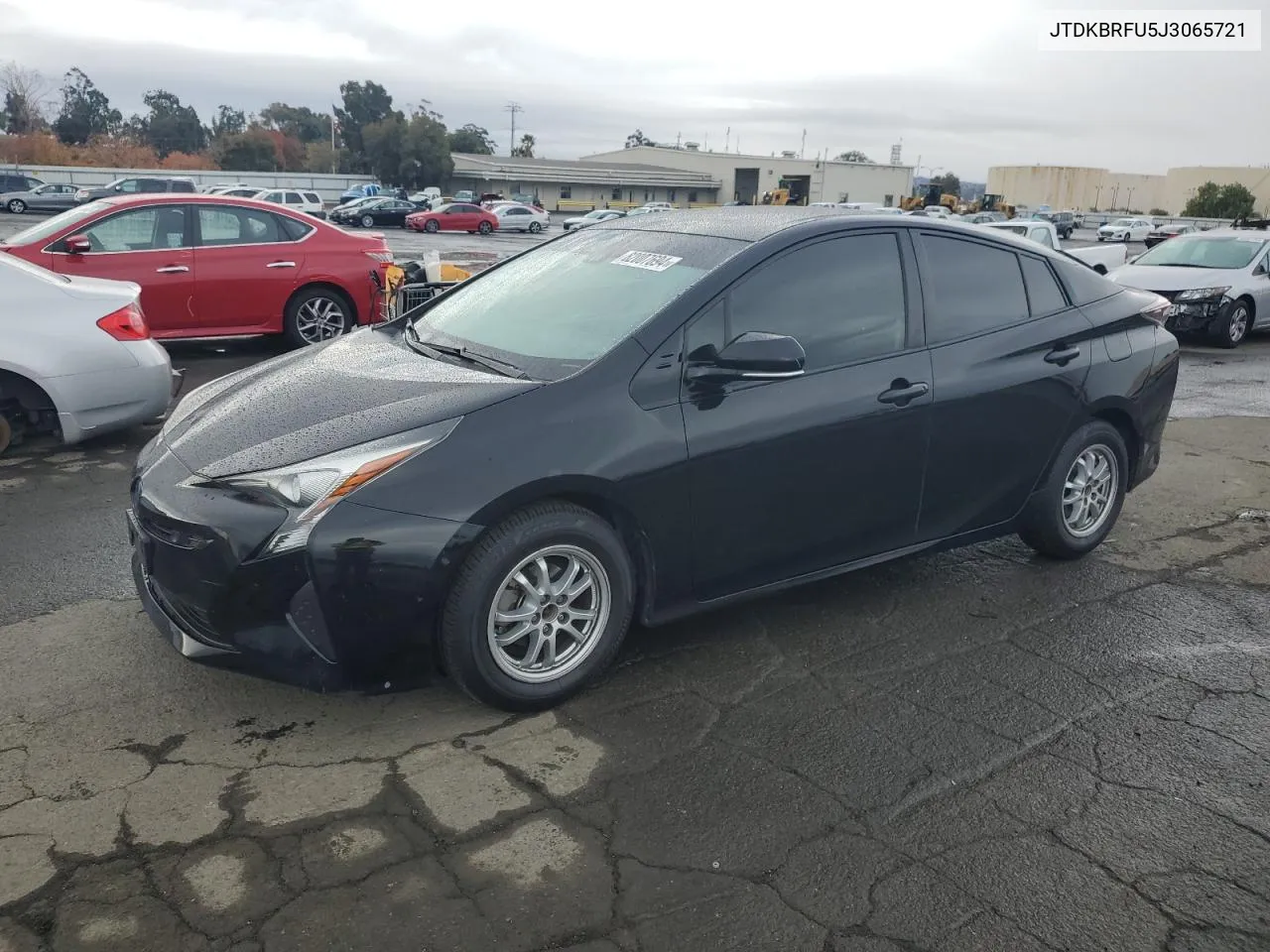 JTDKBRFU5J3065721 2018 Toyota Prius