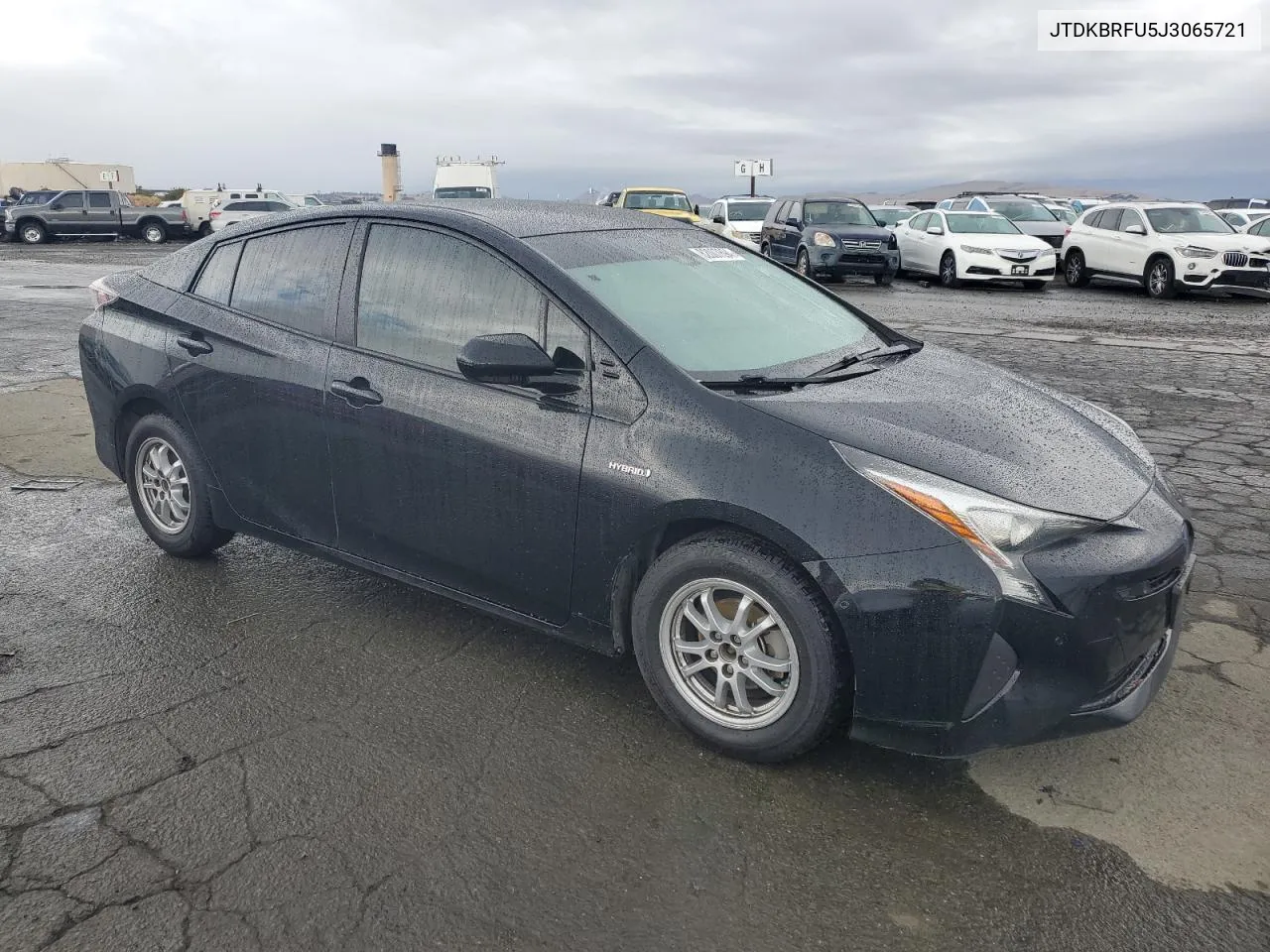 JTDKBRFU5J3065721 2018 Toyota Prius