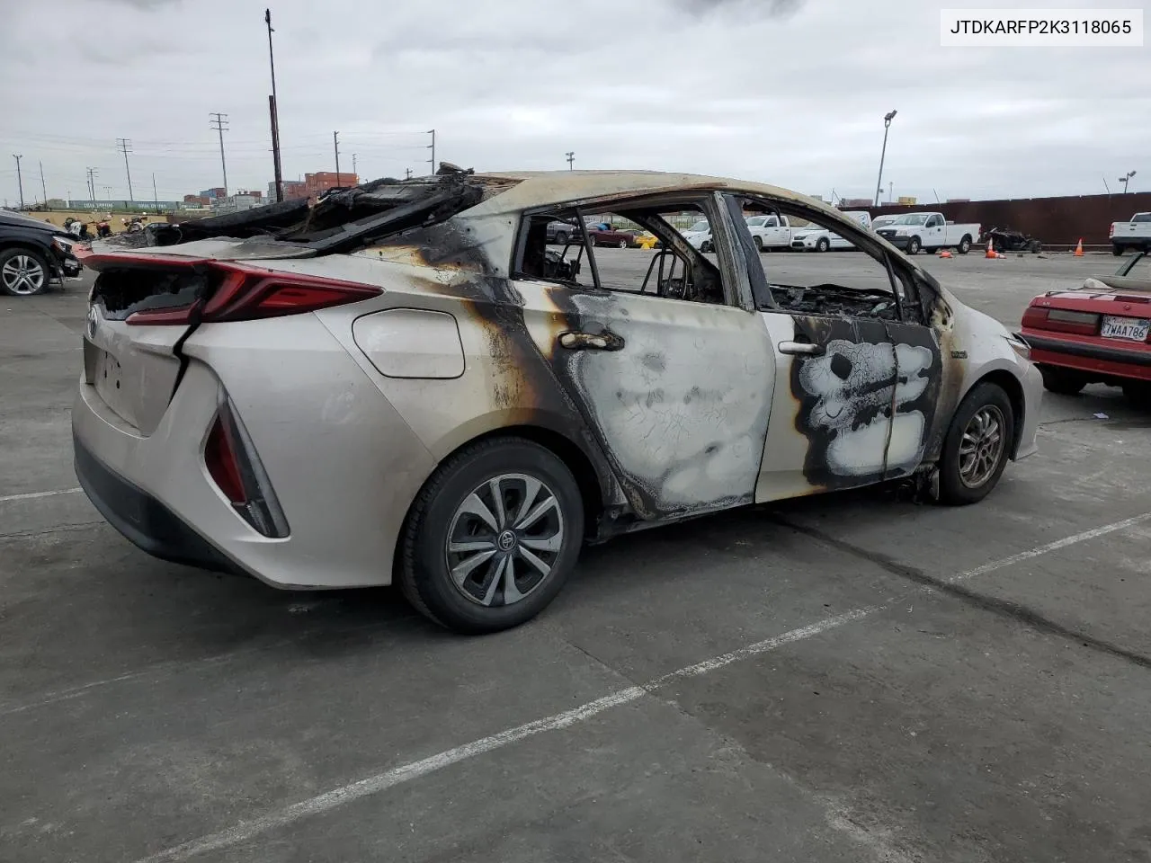 JTDKARFP2K3118065 2019 Toyota Prius Prime