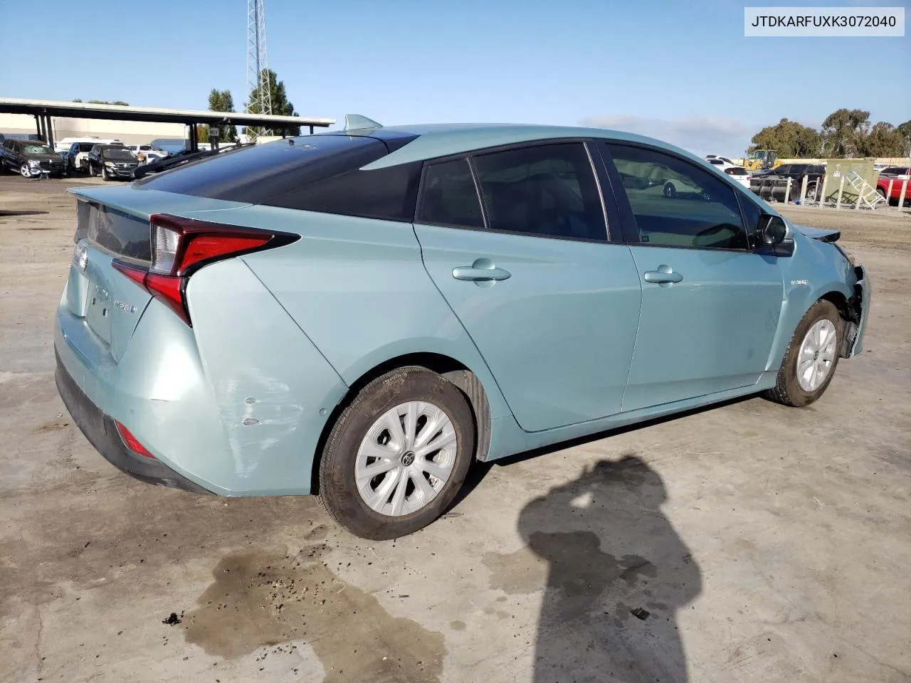 JTDKARFUXK3072040 2019 Toyota Prius