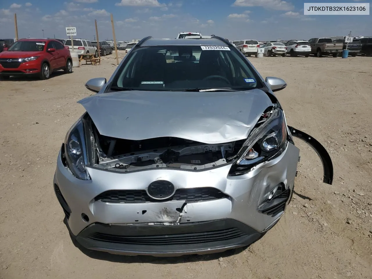 JTDKDTB32K1623106 2019 Toyota Prius C