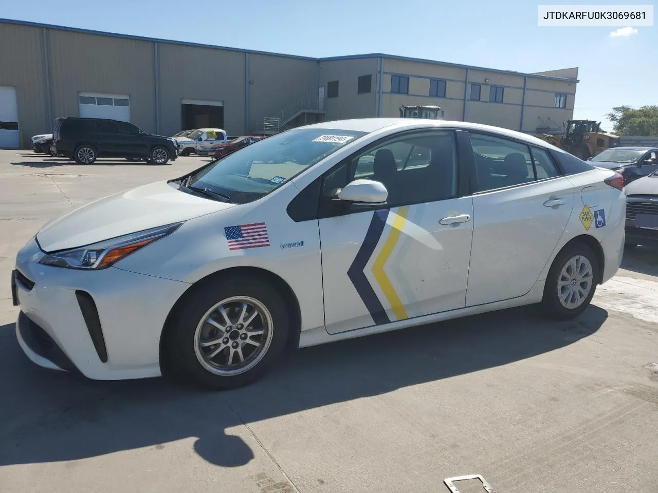 JTDKARFU0K3069681 2019 Toyota Prius