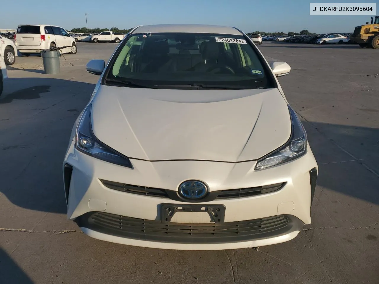 JTDKARFU2K3095604 2019 Toyota Prius