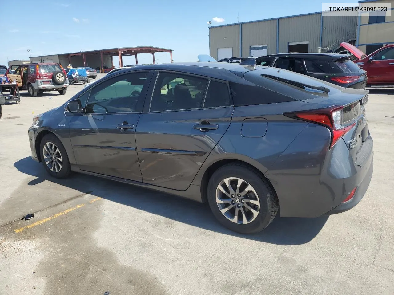 JTDKARFU2K3095523 2019 Toyota Prius