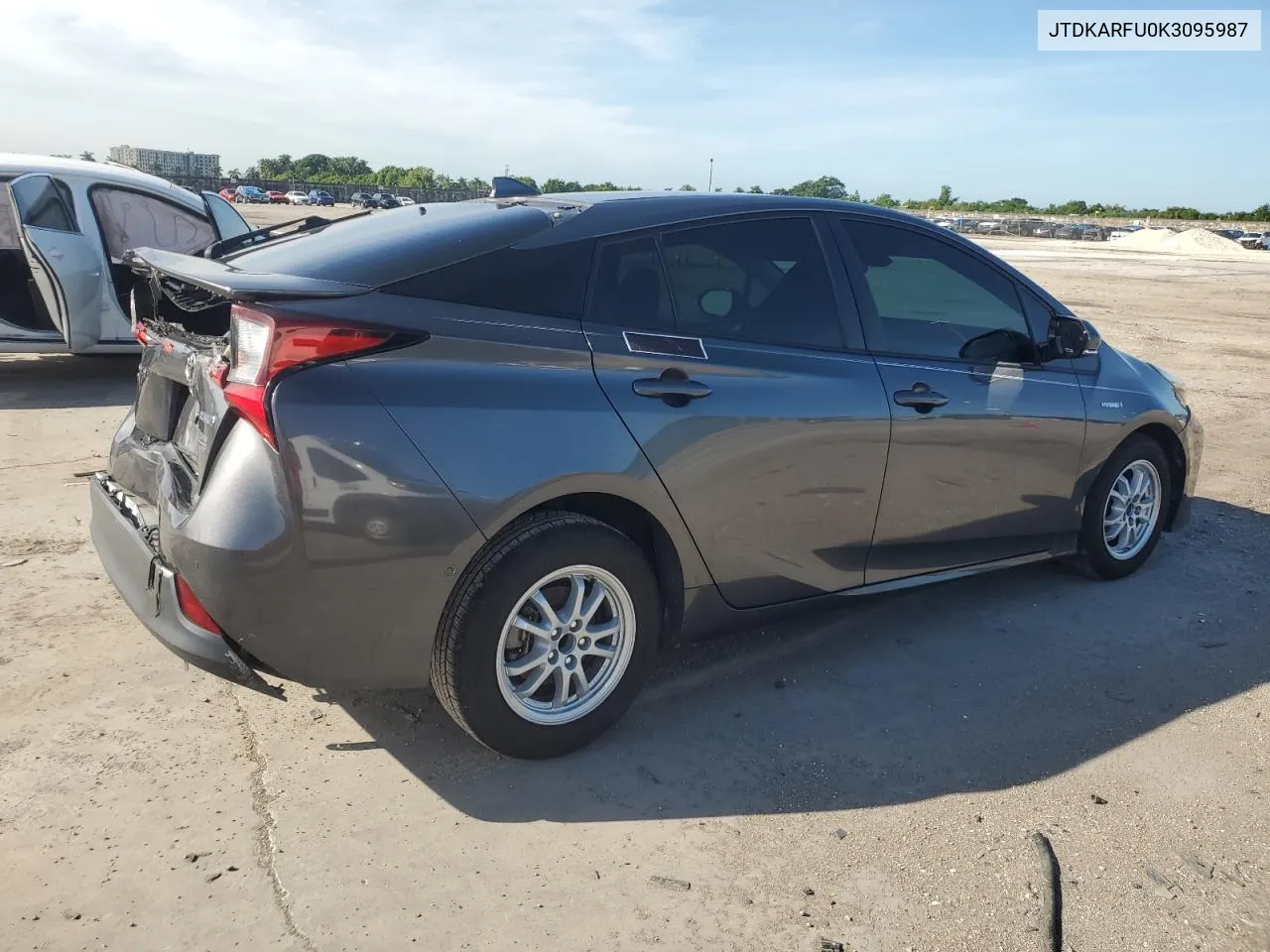 JTDKARFU0K3095987 2019 Toyota Prius