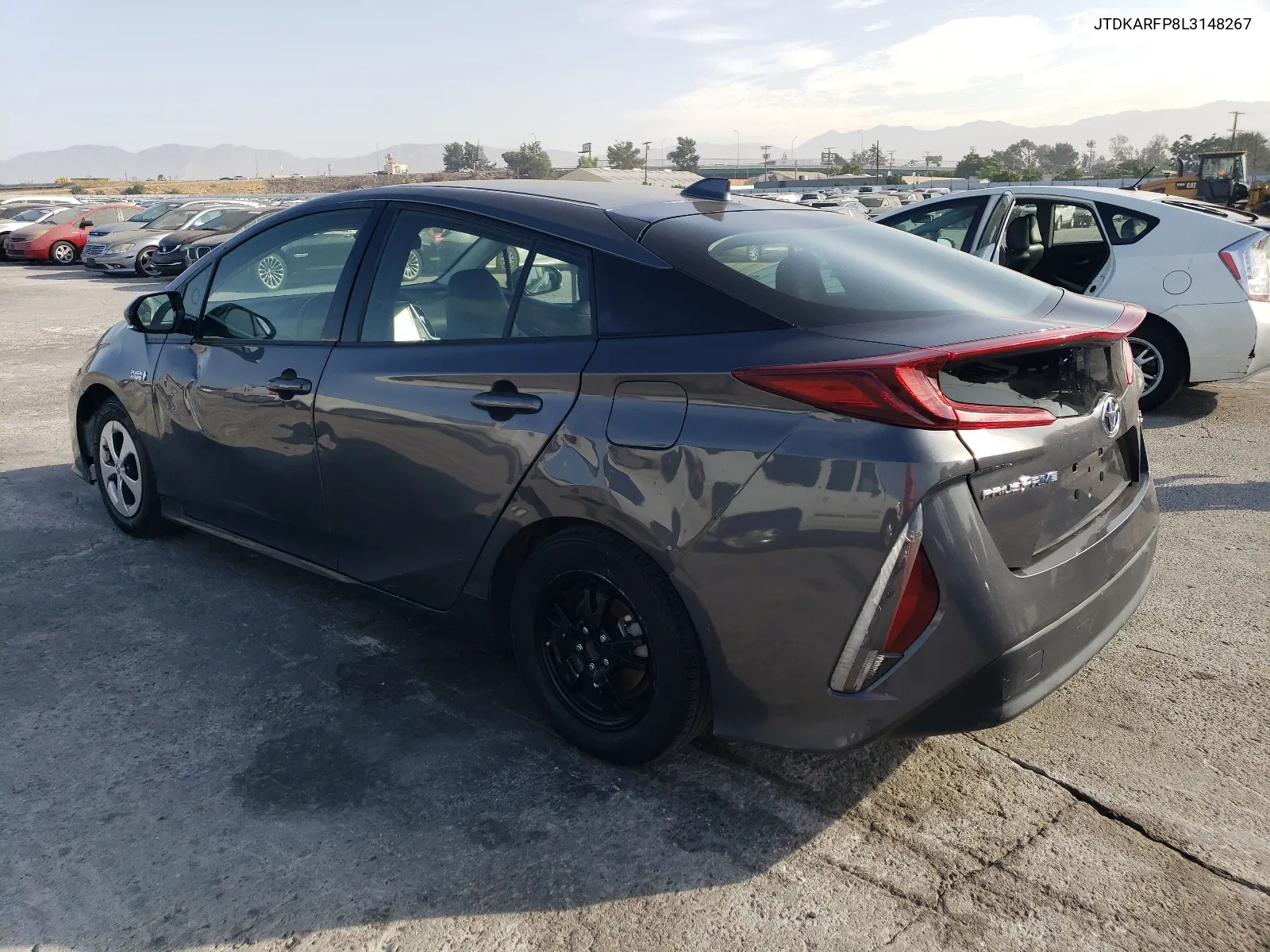 JTDKARFP8L3148267 2020 Toyota Prius Prime Le