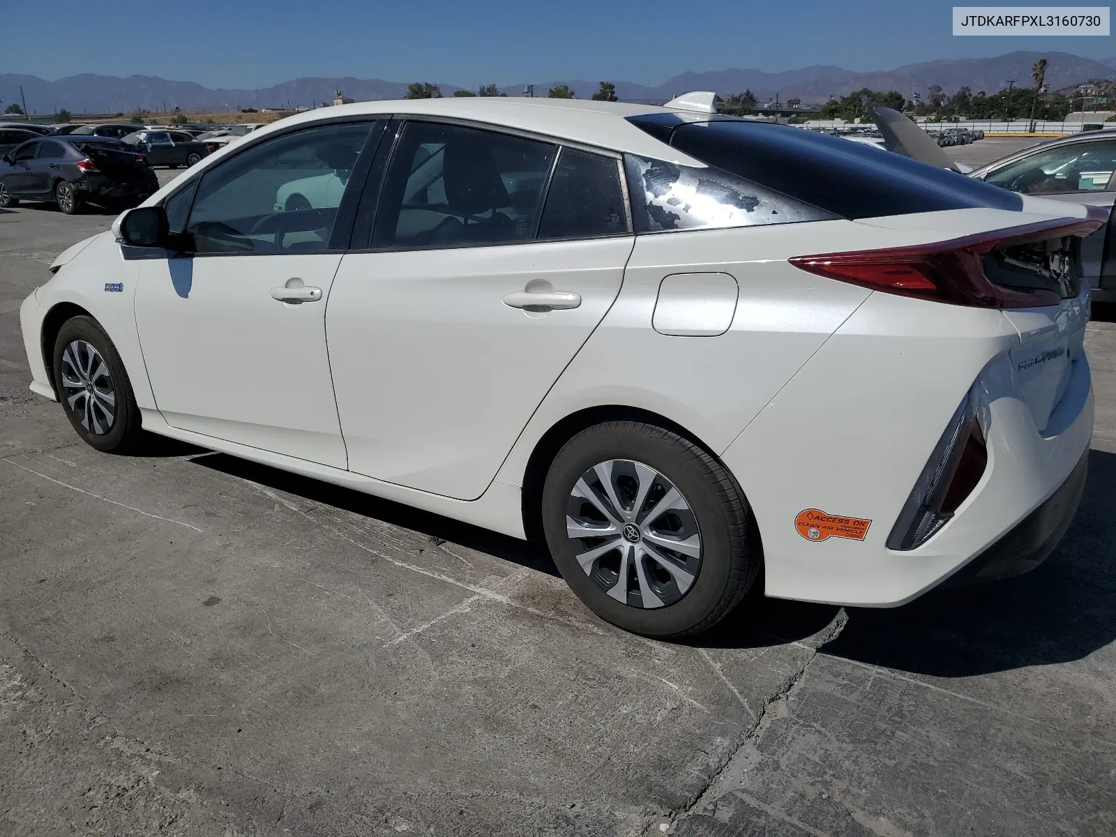 JTDKARFPXL3160730 2020 Toyota Prius Prime Le