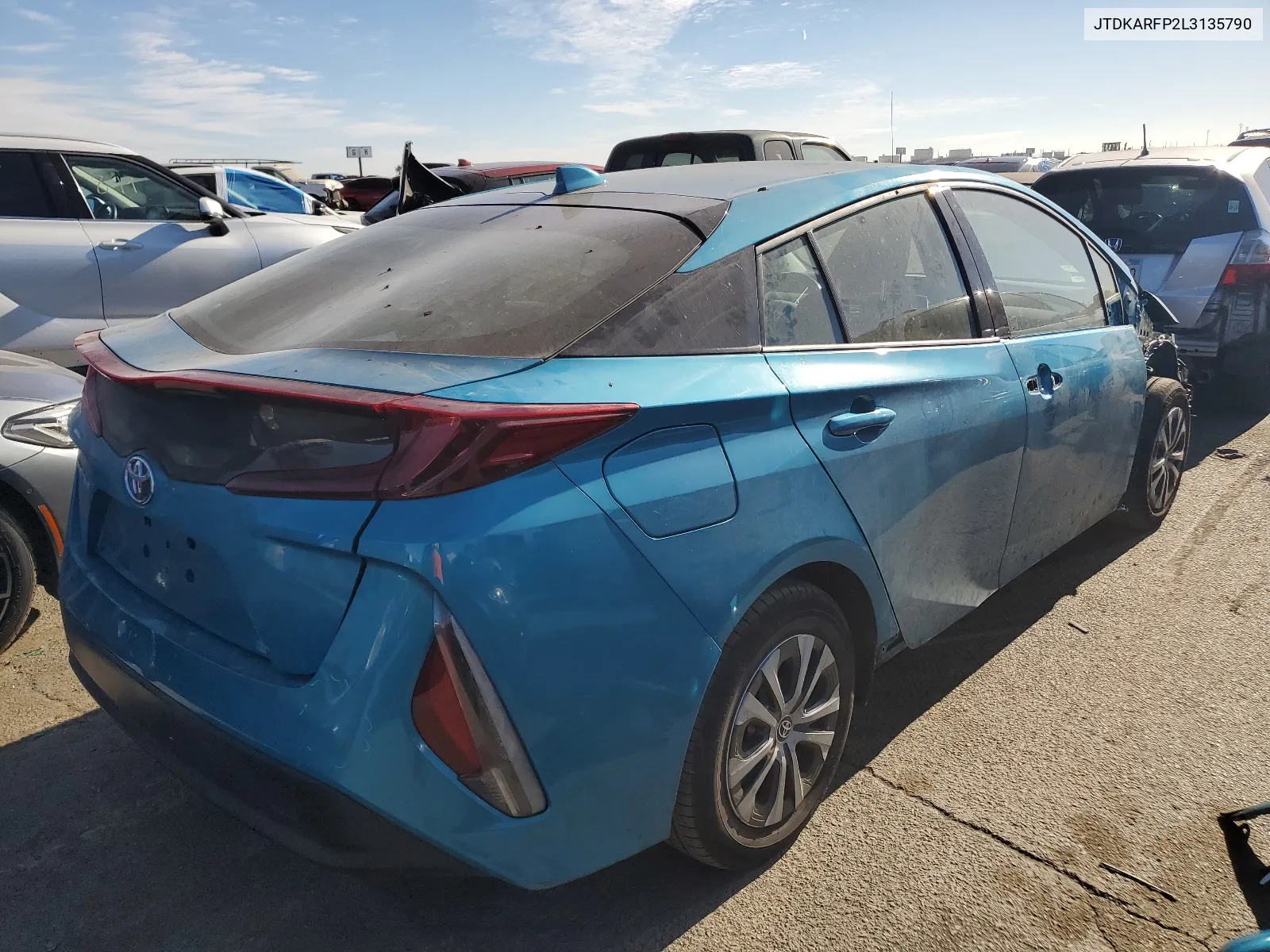 2020 Toyota Prius Prime Le VIN: JTDKARFP2L3135790 Lot: 67786464