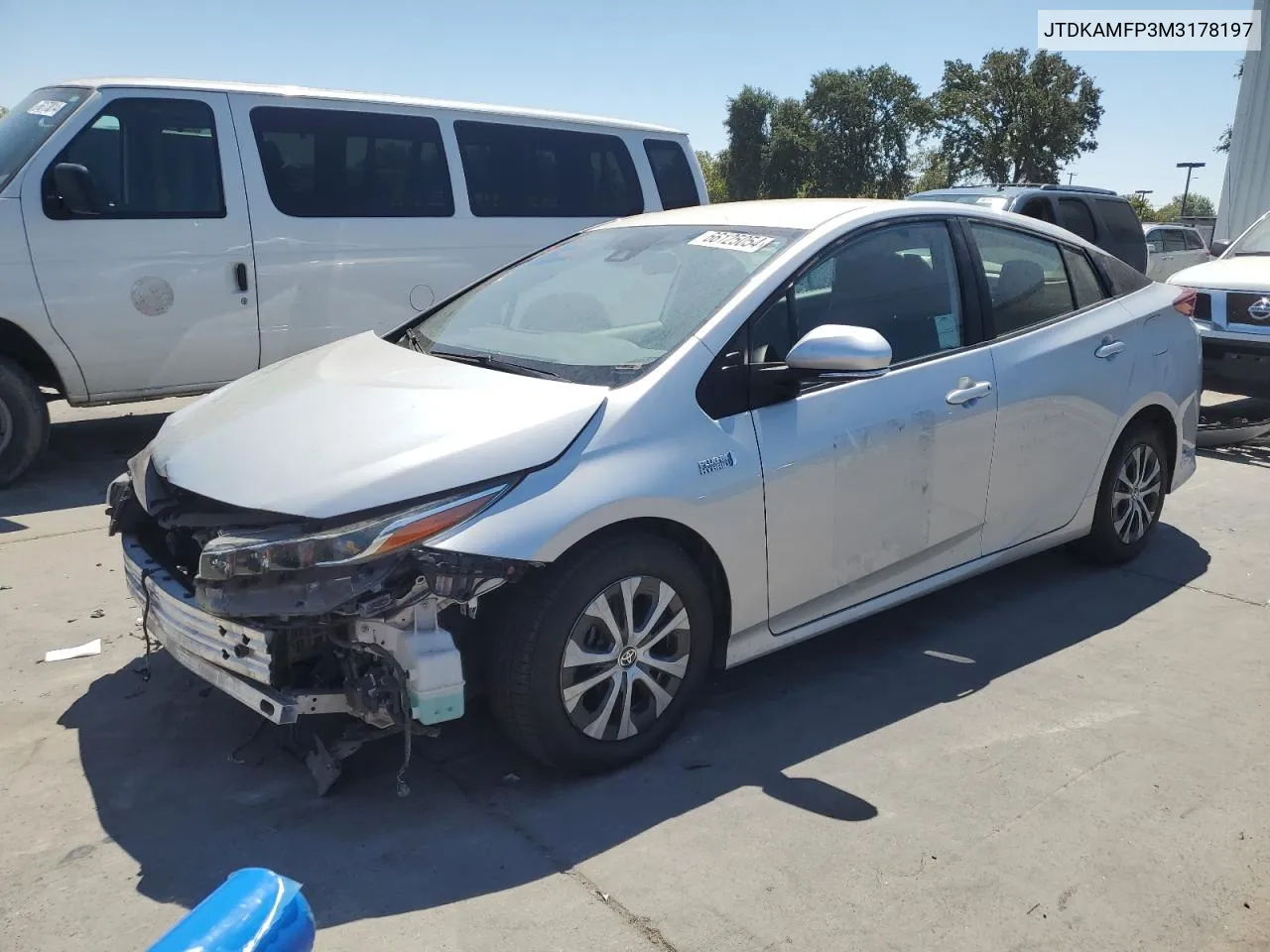 JTDKAMFP3M3178197 2021 Toyota Prius Prime Le