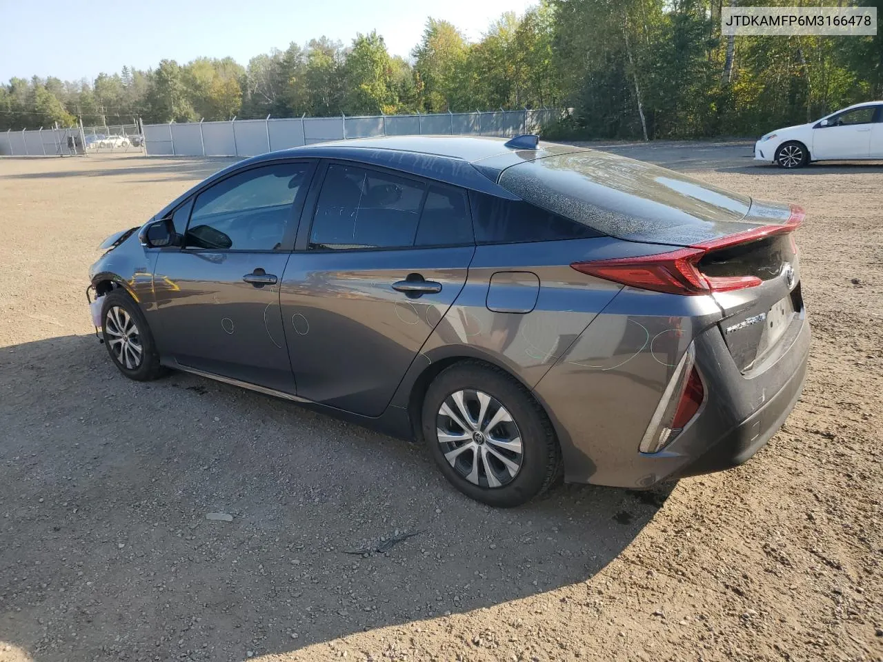 2021 Toyota Prius Prime Le VIN: JTDKAMFP6M3166478 Lot: 70983784