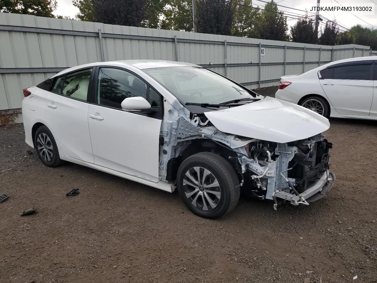 JTDKAMFP4M3193002 2021 Toyota Prius Prime Le