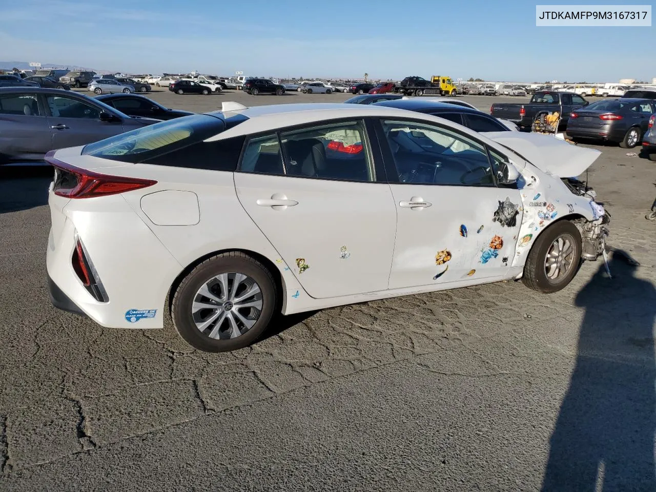 JTDKAMFP9M3167317 2021 Toyota Prius Prime Le