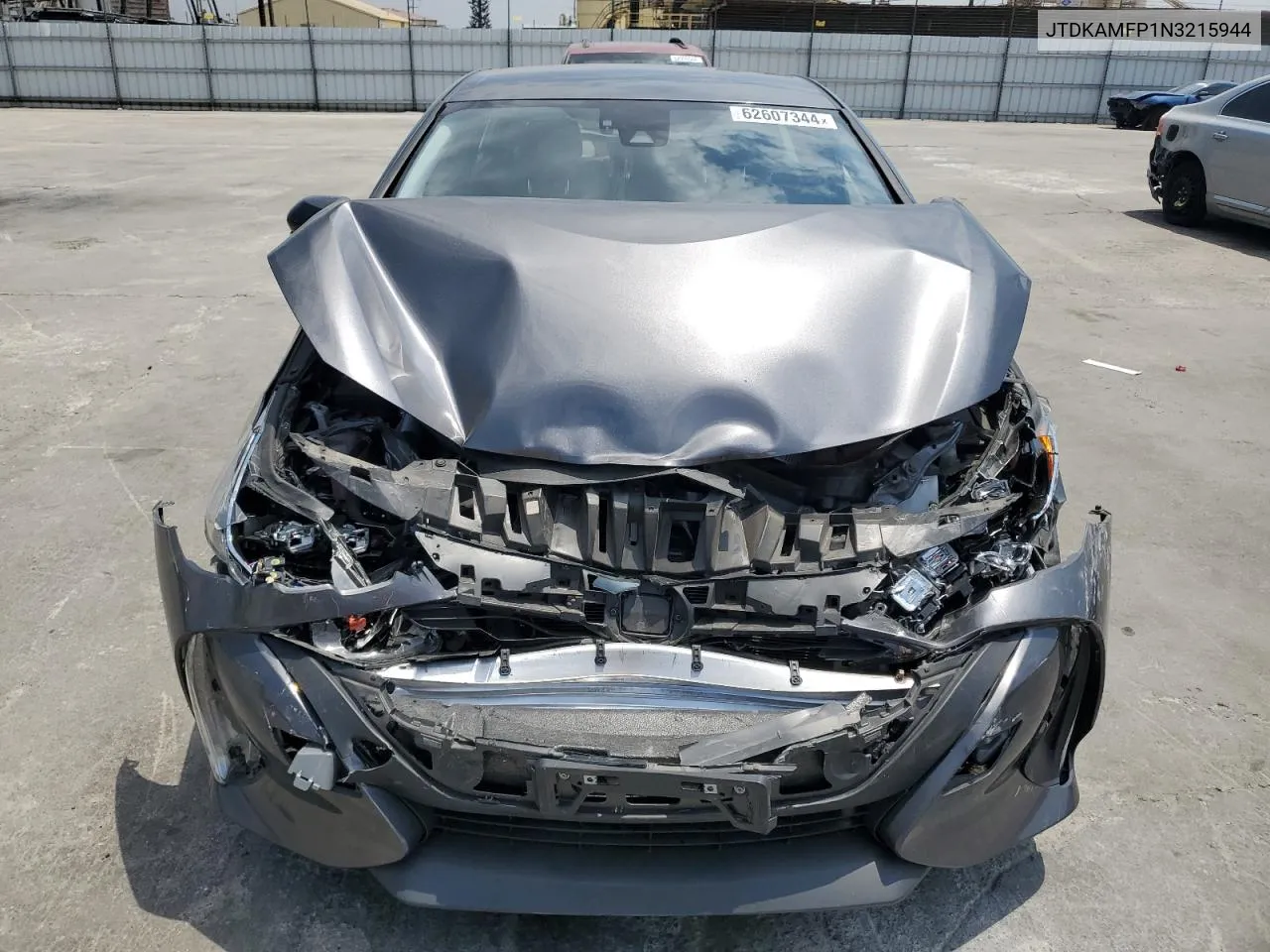 JTDKAMFP1N3215944 2022 Toyota Prius Prime Le