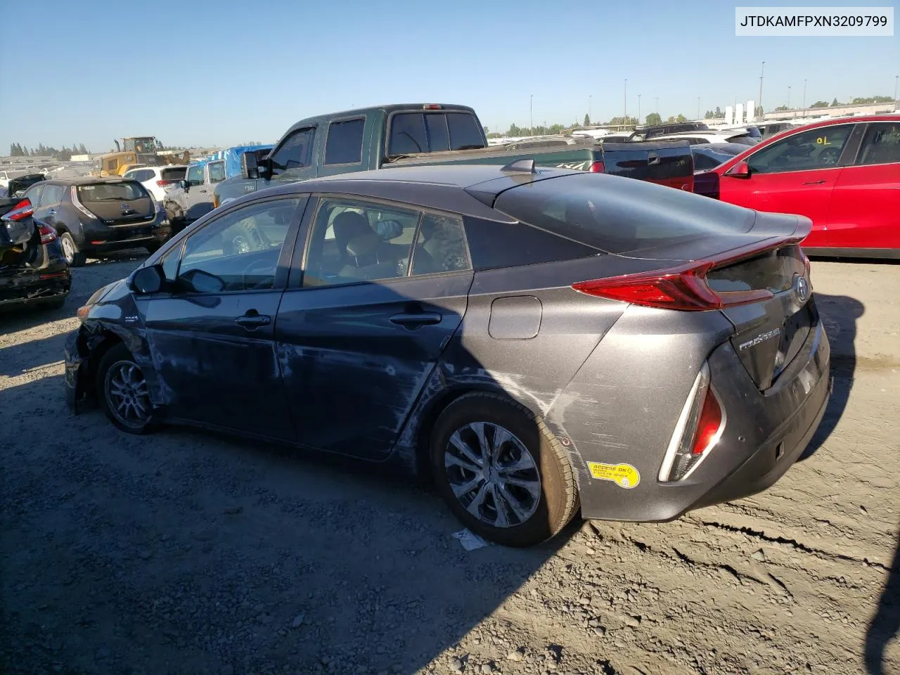 JTDKAMFPXN3209799 2022 Toyota Prius Prime Le