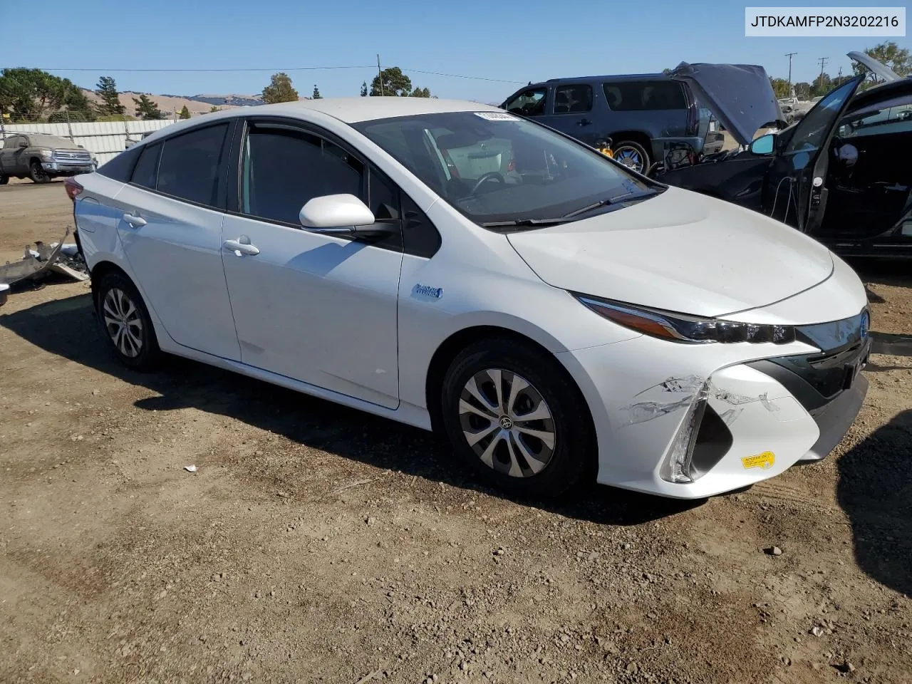 2022 Toyota Prius Prime Le VIN: JTDKAMFP2N3202216 Lot: 71446344