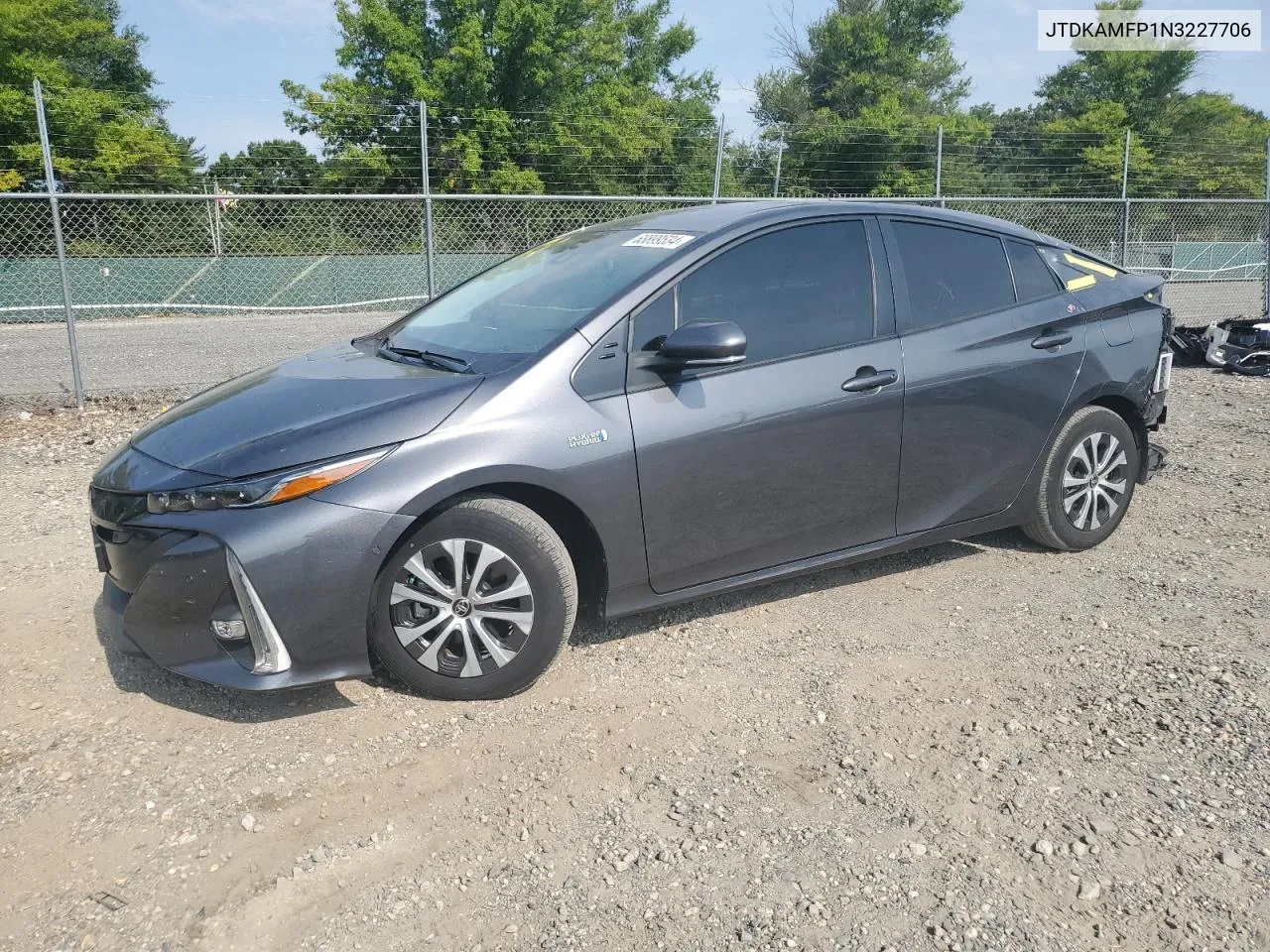 2022 Toyota Prius Prime Le VIN: JTDKAMFP1N3227706 Lot: 72974264