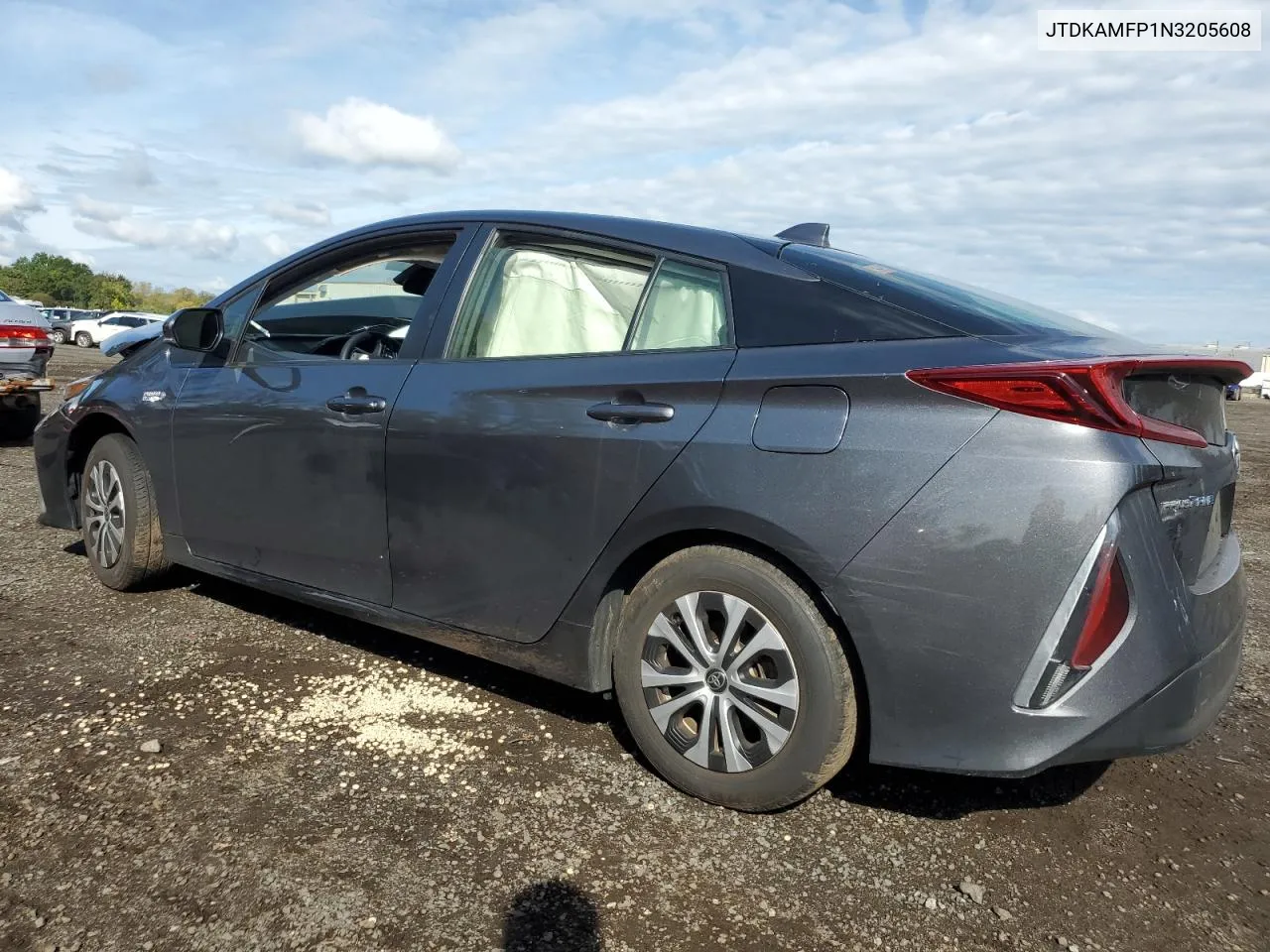 JTDKAMFP1N3205608 2022 Toyota Prius Prime Le